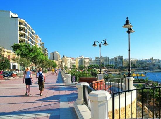 Modern 1Br Apartment, Central Location Sliema Exterior foto